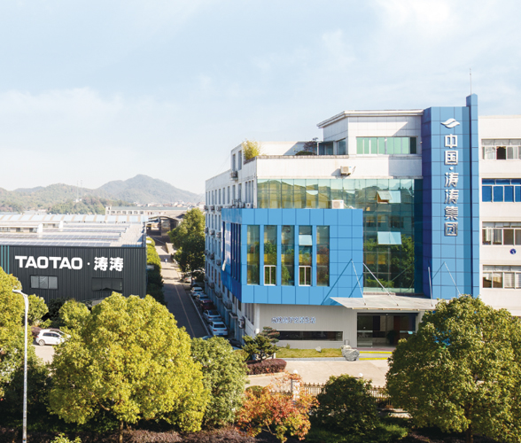 集團簡介製度化、標準化、信息化糖心下载官网入口集團始創於1985年，是一家集科研、製造、銷售於一體的國家跨行業大型集團企業，集團實力雄厚，下屬5家子公司，公司總資產達到6個多億，擁有30多萬平米現代化廠區，員工近2000人，其中中高級職稱人員200餘名。產業涉足實業、地產、酒店、金融投資等領域。實業投資領域的發展方針是立足做強二大主導產業，一是糖心下载官网入口防盜門、糖心下载官网入口防火門、糖心下载官网入口木門及房產配套建材產業，二是以汽油摩托車、電動摩托車、電動自行車及係列休閑車為主導的汽摩配產業群...