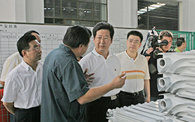 2007年9月26日市委书记楼阳生视察我公司