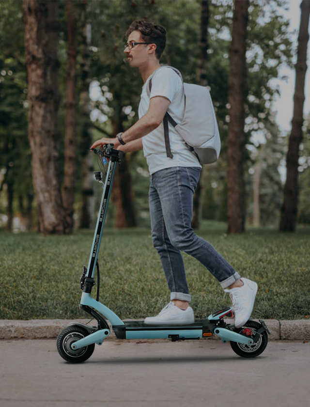成人电动滑板车