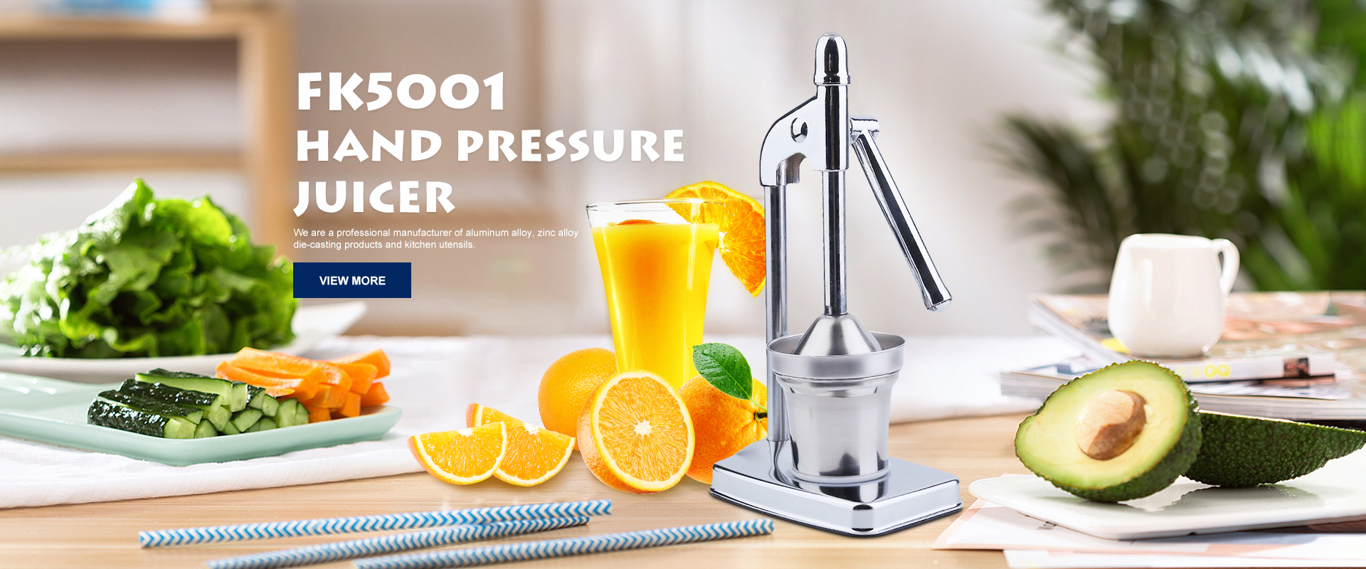 Hand pressure juicer