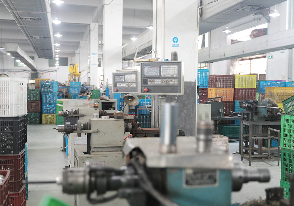 Hardware equipment